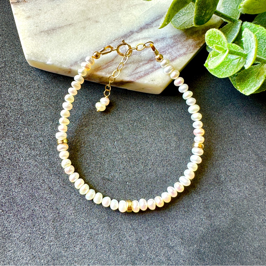 Freshwater Pearl Bracelet 14k Gold Filled 47$
